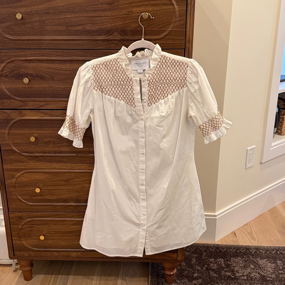 The Shirt by Rochelle Behrens White Button-Front Blouse with Brown Smocked Yoke